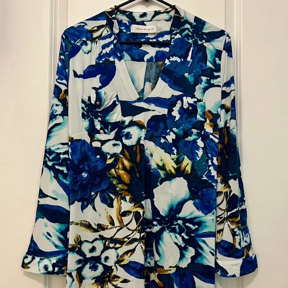 Small coastal/tropical dress